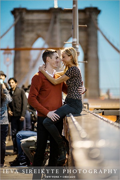Brooklyn Bridge engagement12.jpg